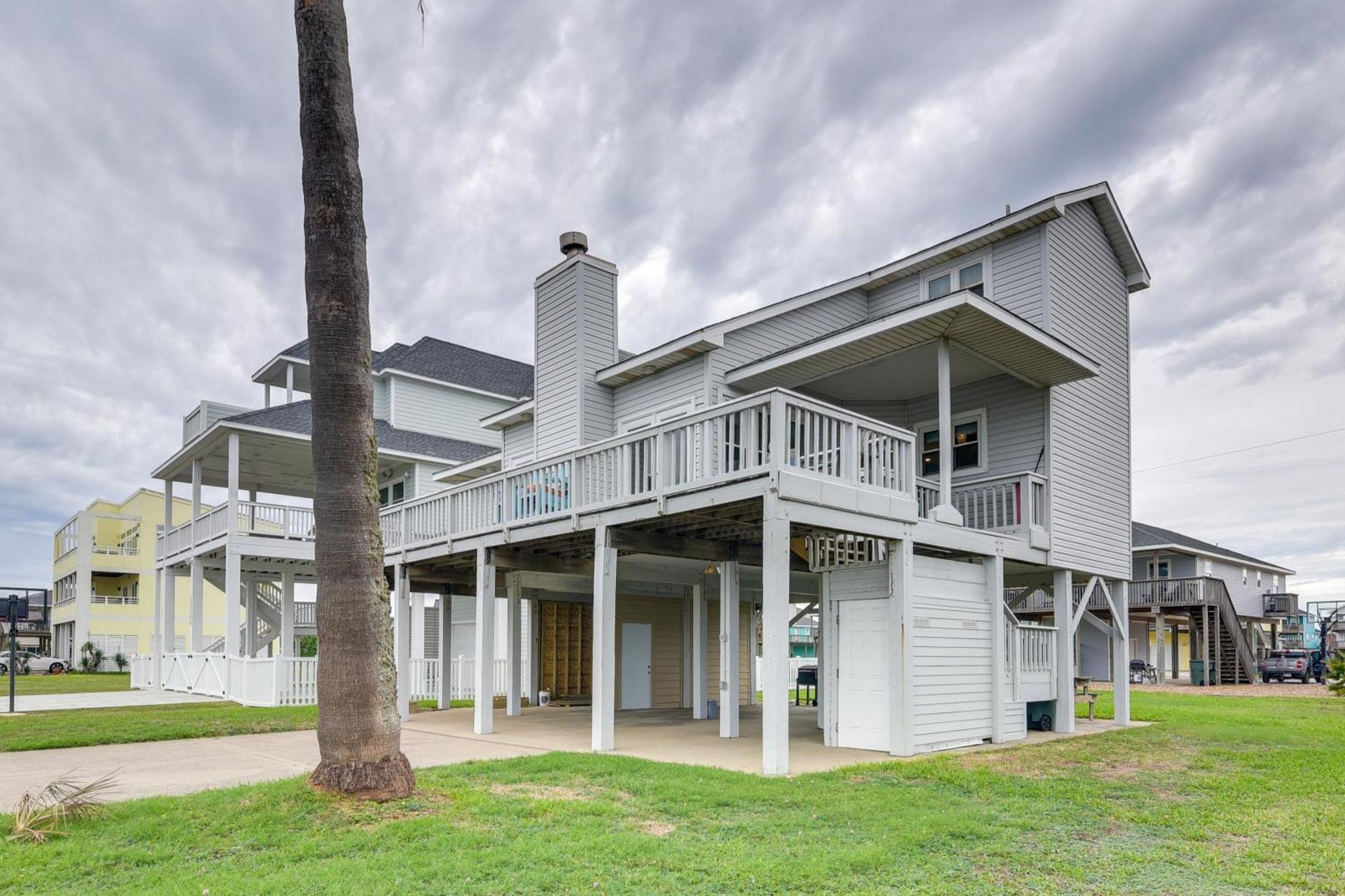 Pet-Friendly Terramar Beach Haven With Pool Access Galveston Eksteriør bilde
